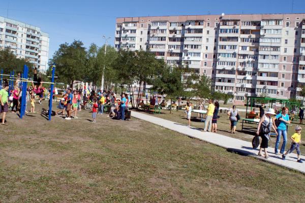 Відкриття нової зони відпочинку на лівобережжі -  "Парк щастя"
