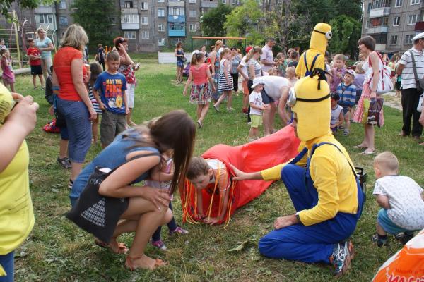 Відкриття дитячого майданчика по вулиці Миколи Лисенка (колишня Бесєдова) Відкриття дитячого майданчика по вулиці Миколи Лисенка (колишня Бесєдова)